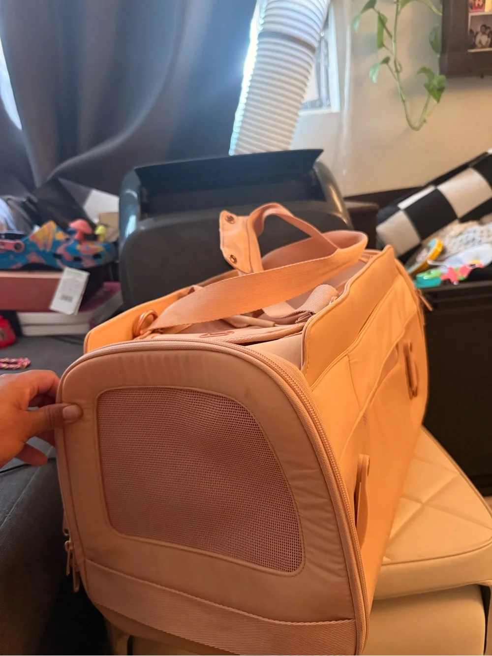 Soft Pink Pet Carrier Bag with Shoulder Strap